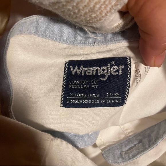 Vintage Wrangler White Shirt with Light Blue Accents Size 17-35 Collarless - Picture 3 of 6